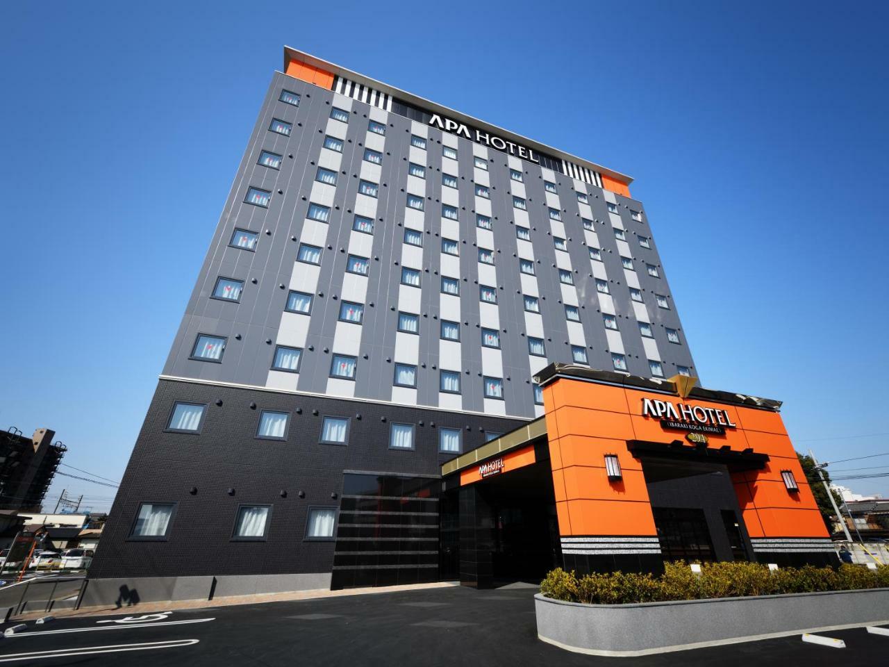 APA Hotel Ibaraki Koga Ekimae Bagian luar foto